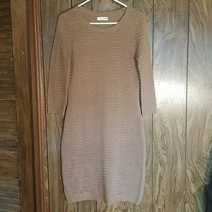 Calvin Klein 3/4 sleeve sweater dress